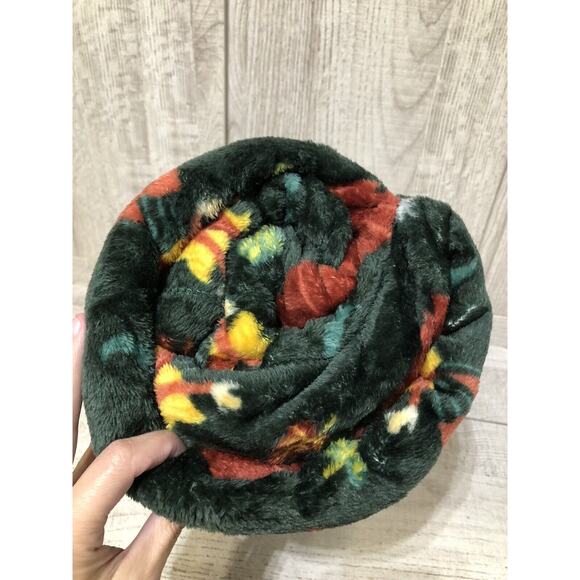 The Big One Hocus Pocus Halloween Oversized Super Soft Throw 5'x6' Plush Blanket - Picture 8 of 8